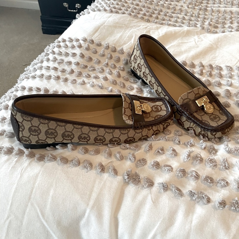Michael Kors brown and tan loafers 8.5